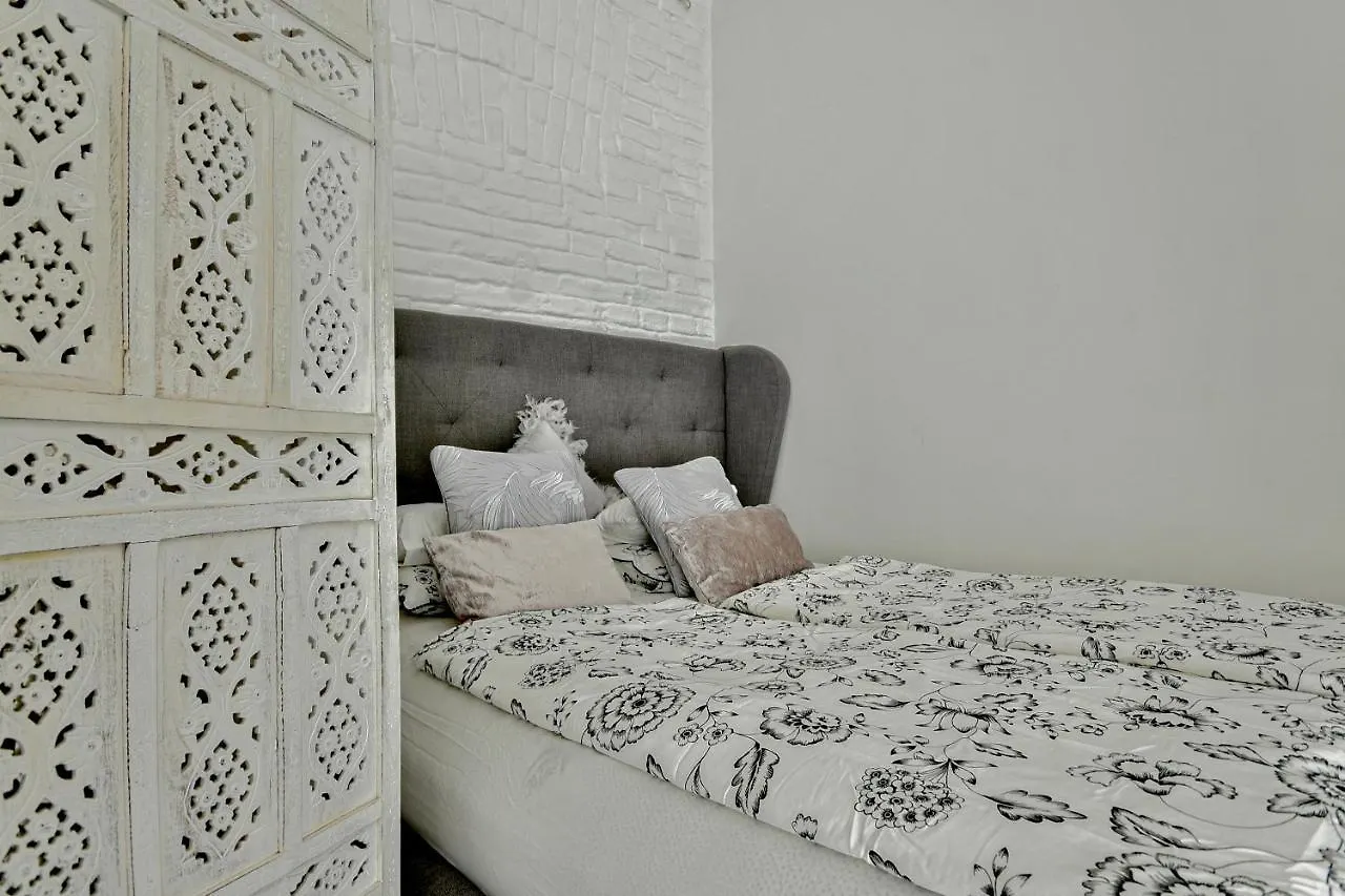Buda Bliss Garden Budapest Apartment