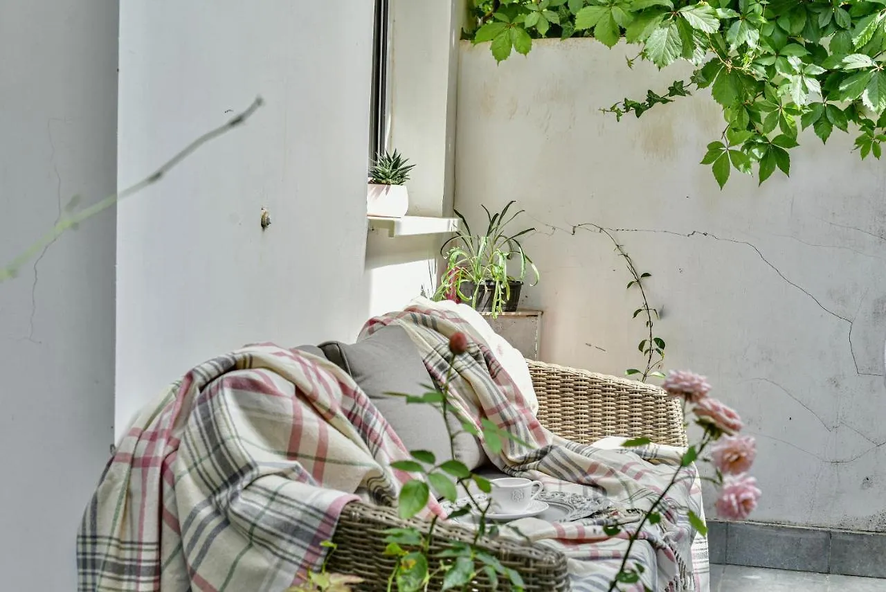 Buda Bliss Garden Budapest Apartment