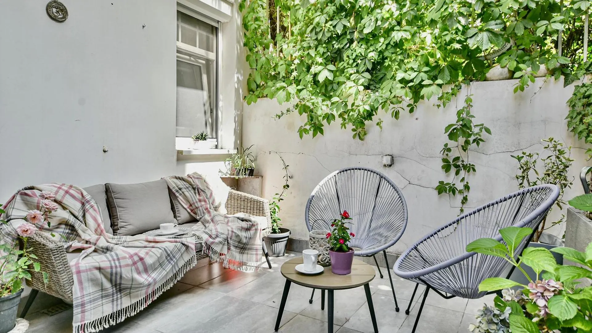Buda Bliss Garden Budapest Apartment